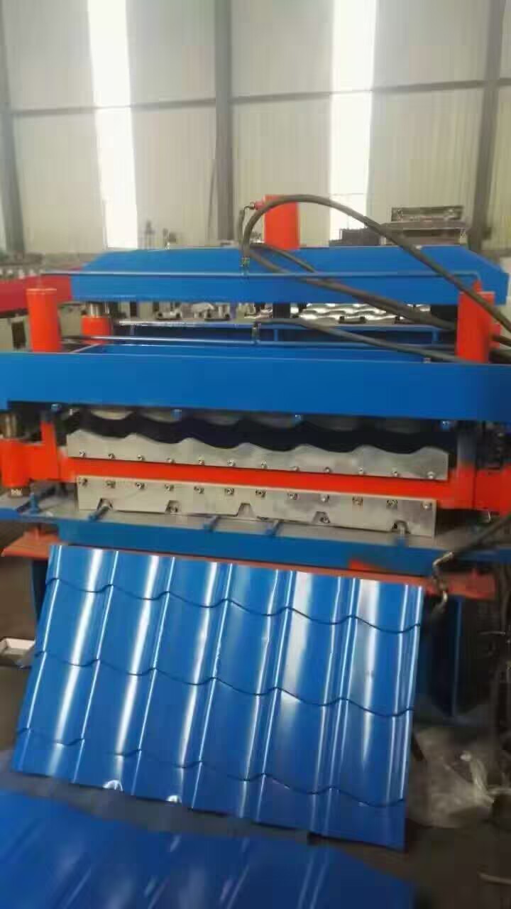 roll forming machine